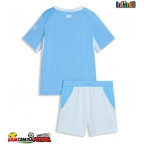 Camisa de Futebol Manchester City Equipamento Principal Infantil 2026-27 Manga Curta (+ Calças curtas)